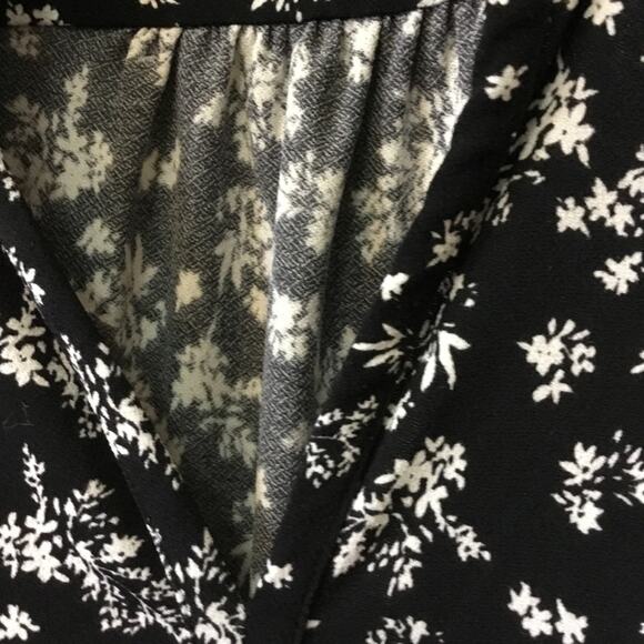 MNG Black Ruffle Cap Sleeve Floral Mini Dress - Picture 7 of 14